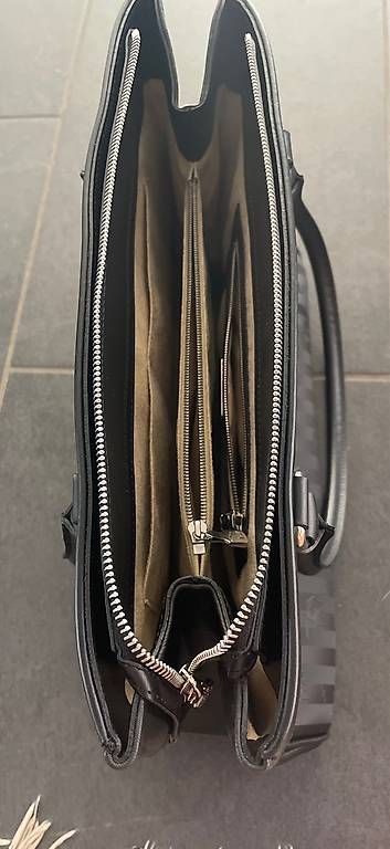 Maison Mollerus Borse da donna: Neue Maison Mollerus Sulz Tasche schwarz silber – Nuovo e nell'imballaggio originale da Illnau venduto da cla_jqf8 1