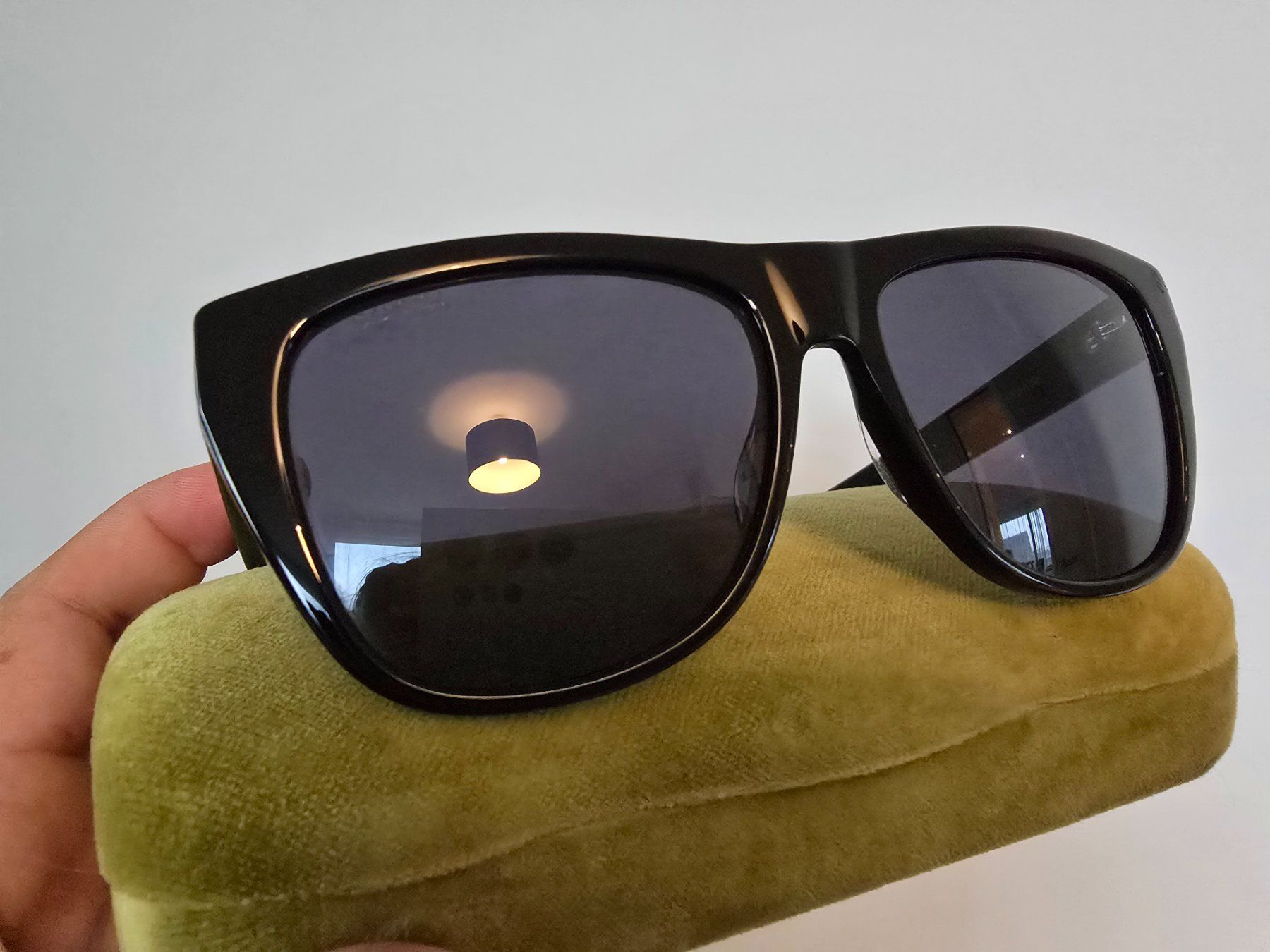 Gucci Occhiali & Lenti: Gucci Sonnenbrille Schwarz – Usato da Gommiswald venduto da foundandreloved