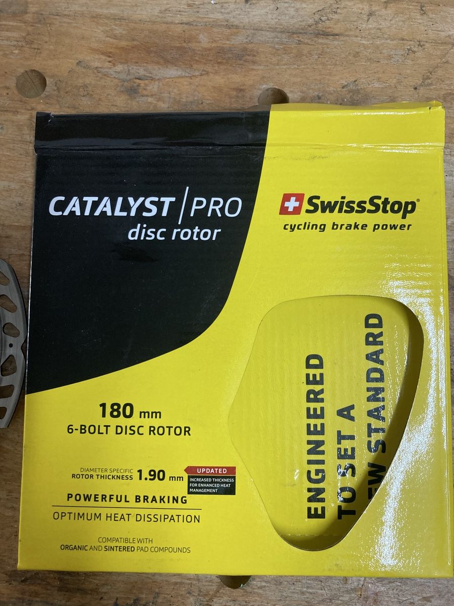 Pezzi di ricambio: SwissStop Catalyst Pro Disc Rotor 180mm 6-bolt neu – Usato da Männedorf venduto da nprace 2