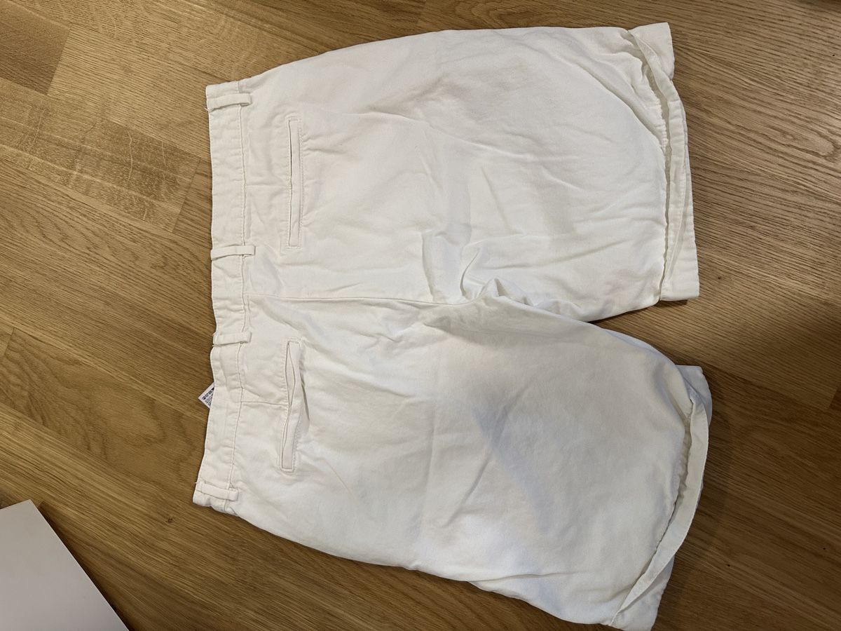 Zara Pantaloni: Zara Shorts, weiss, Grösse M – Usato da Lufingen venduto da ott_r59k 2