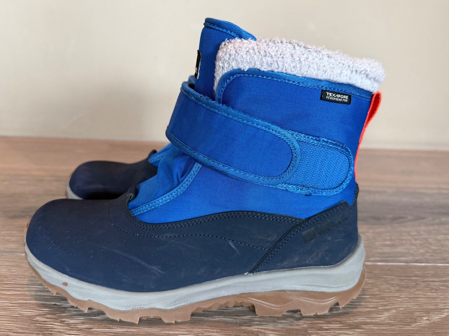 Jack Wolfskin Scarpe per ragazzi: Jack Wolfskin Winterstiefel Gr. 37 – Usato da Küsnacht ZH venduto da ch_schweiz