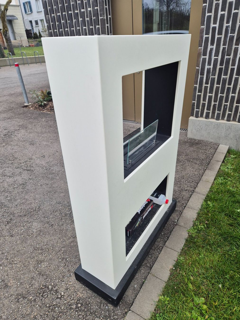 Camini: Freistehender Bio Ethanol Ofen-Kamin, neuwertig – Usato da Hochfelden venduto da TeddN 1