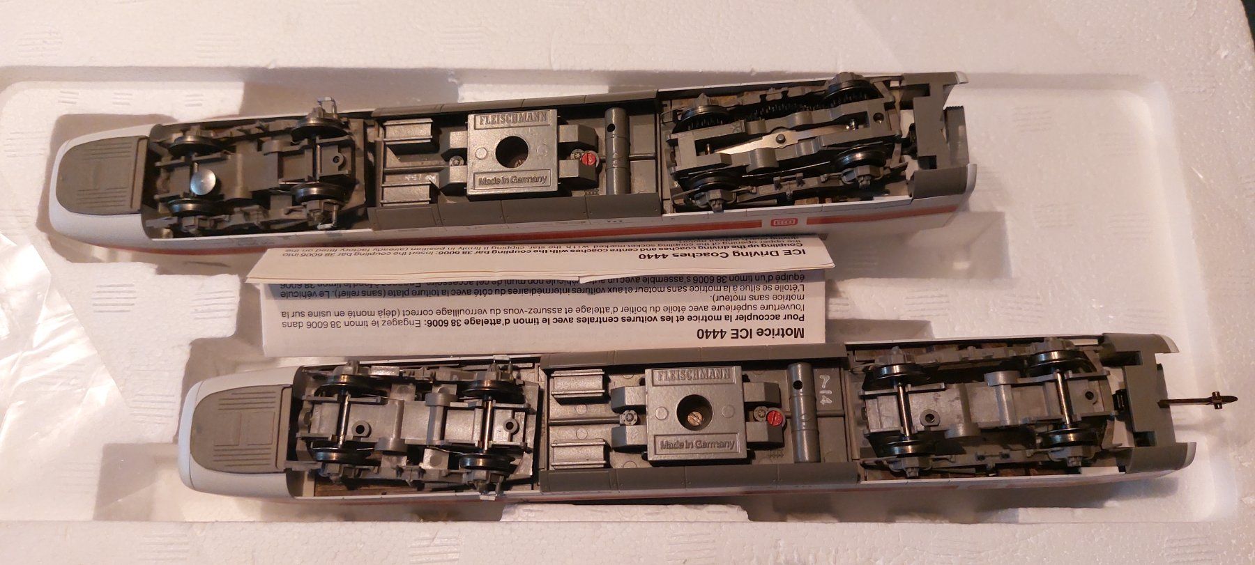 Fleischmann Modelleisenbahnen: Fleischmann 4440 - ICE 1 InterCityExpress DB - "2" – Gebraucht aus Rotkreuz von MOBAHN-1zu87 5