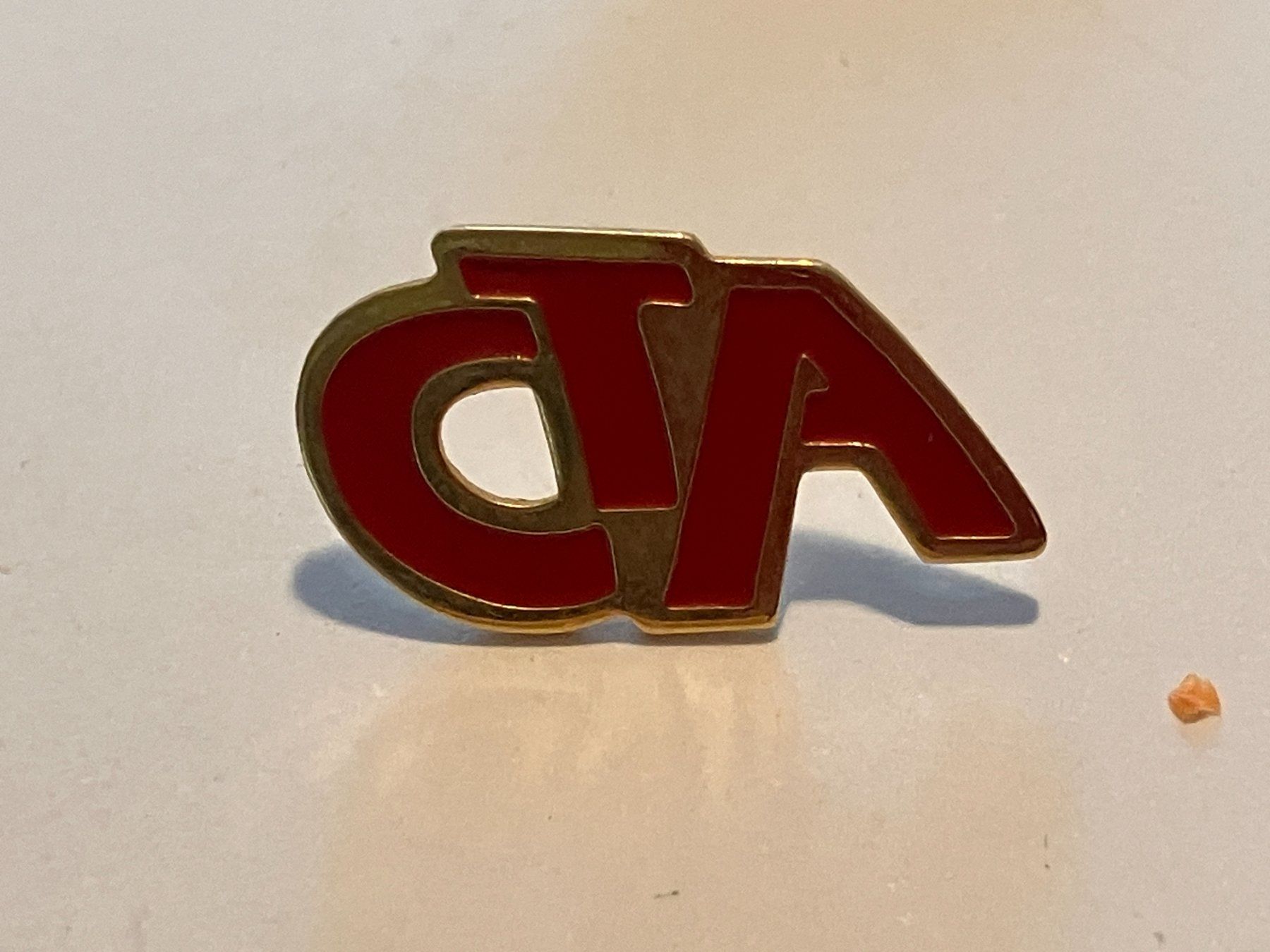 Placchette & Badge: 1 Pin CTA – Usato da Basel venduto da djwwpp
