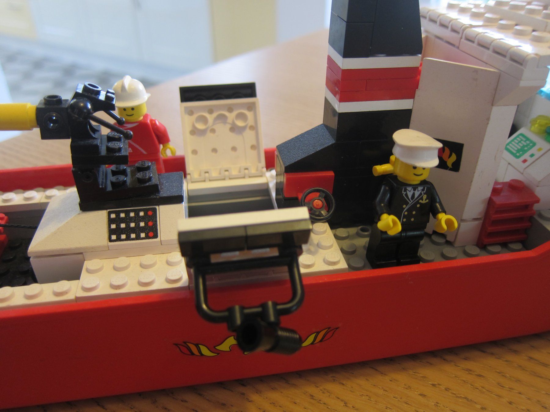 Lego Kit di costruzioni: Lego 4020 Fire Fighting Boat – Usato da Marin-Epagnier venduto da nic_clc6 5