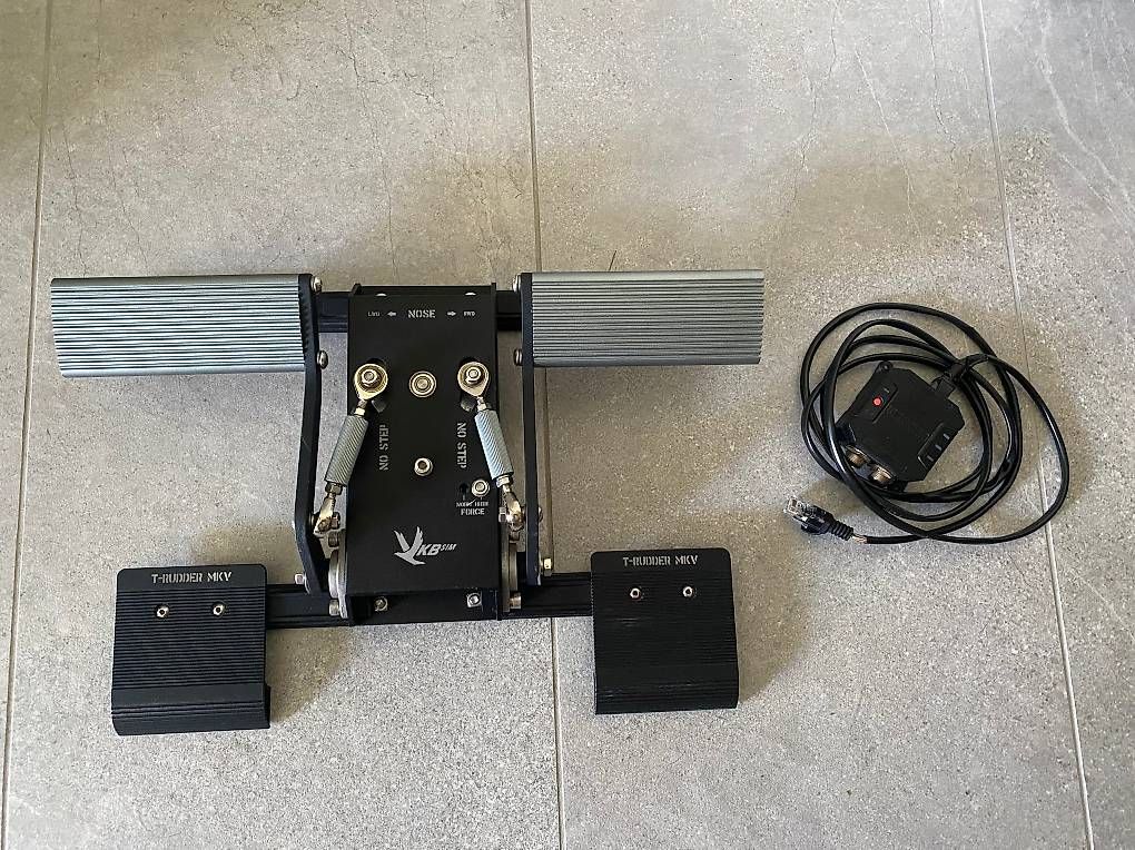 Controller: VKB T-Rudder MkV Palonnier – Usato da Yverdon-les-Bains venduto da biolitical