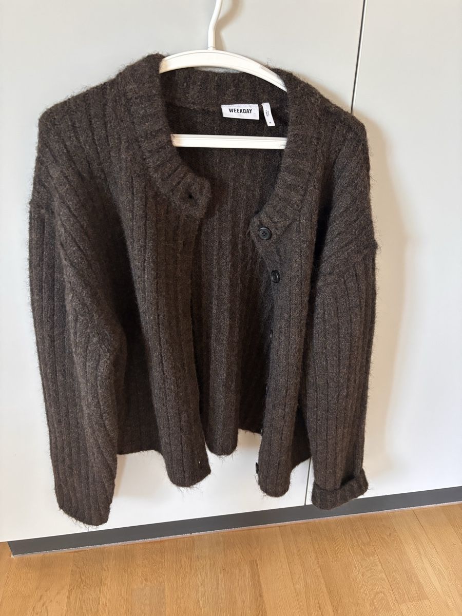 Weekday Vestes: Weekday braune Jacke S – D'occasion à Fribourg par dafral