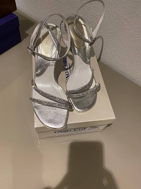 Scarpe da donna: Gino Cori, scarpe da cerimonia – Usato da Minusio venduto da may_5qgr