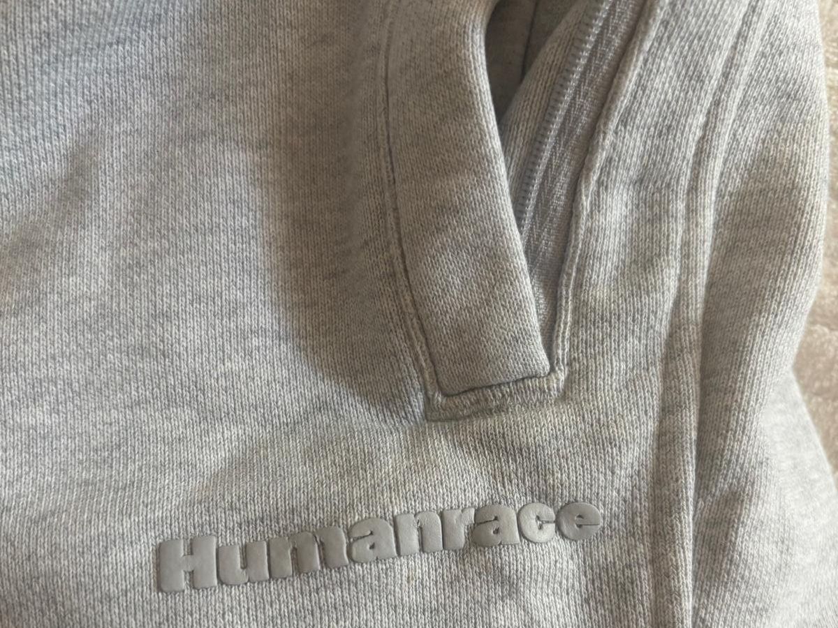 Adidas Pantalons: Adidas Humanrace sweatpants – D'occasion à Bern par mul_7mnd 2