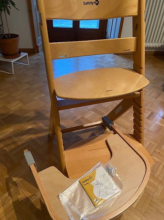 Seggioloni: Kinder-Hochstuhl mit Tisch – Usato da Avers venduto da JuliaSto