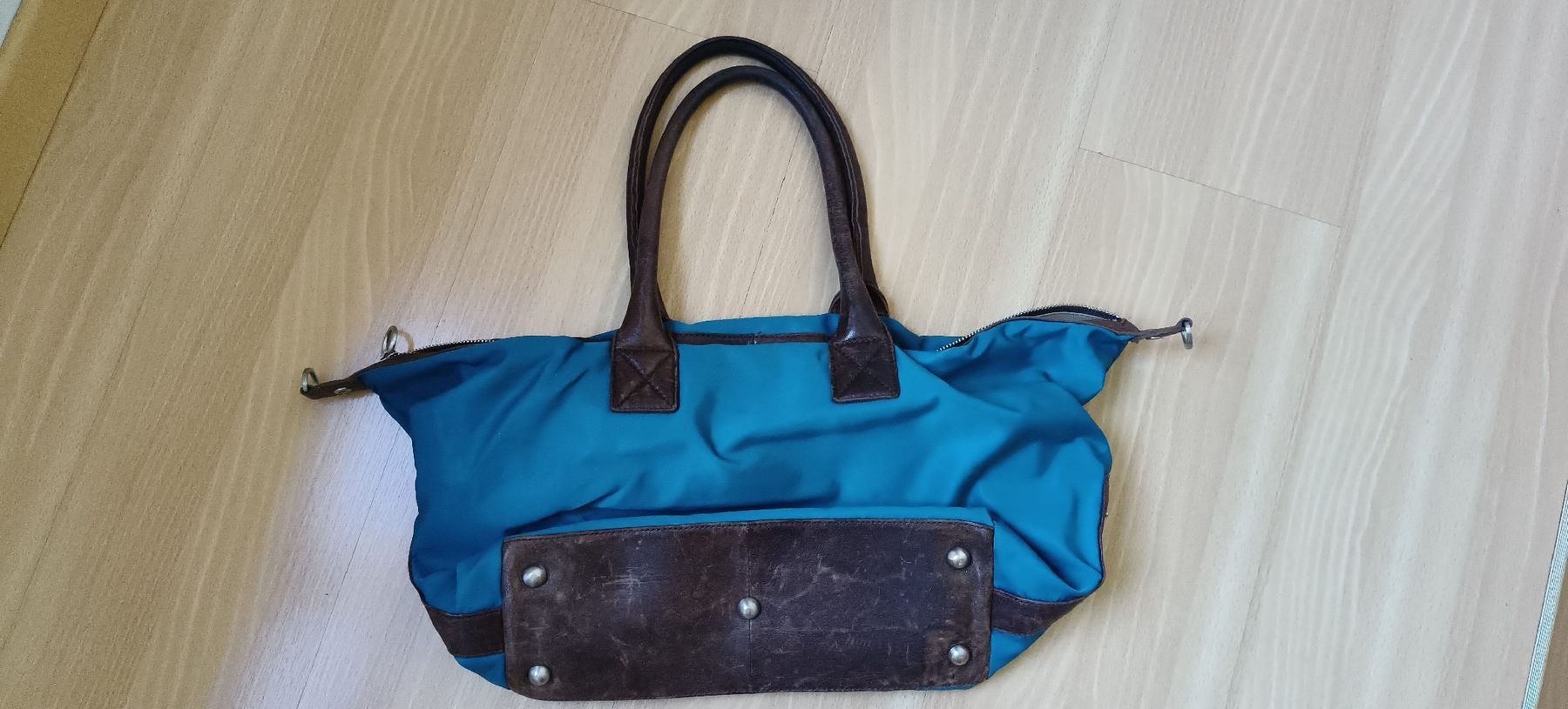 Liebeskind Borse da donna: Handtasche blau LIEBESKIND BERLIN – Usato da chur venduto da monita07 1