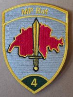Militar Polizei Abzeichen MP Bat 4 Grün Original