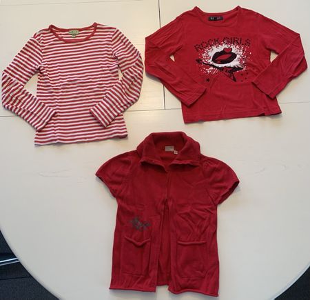 2 Langarm Shirts & 1 Gilet Gr. 128
