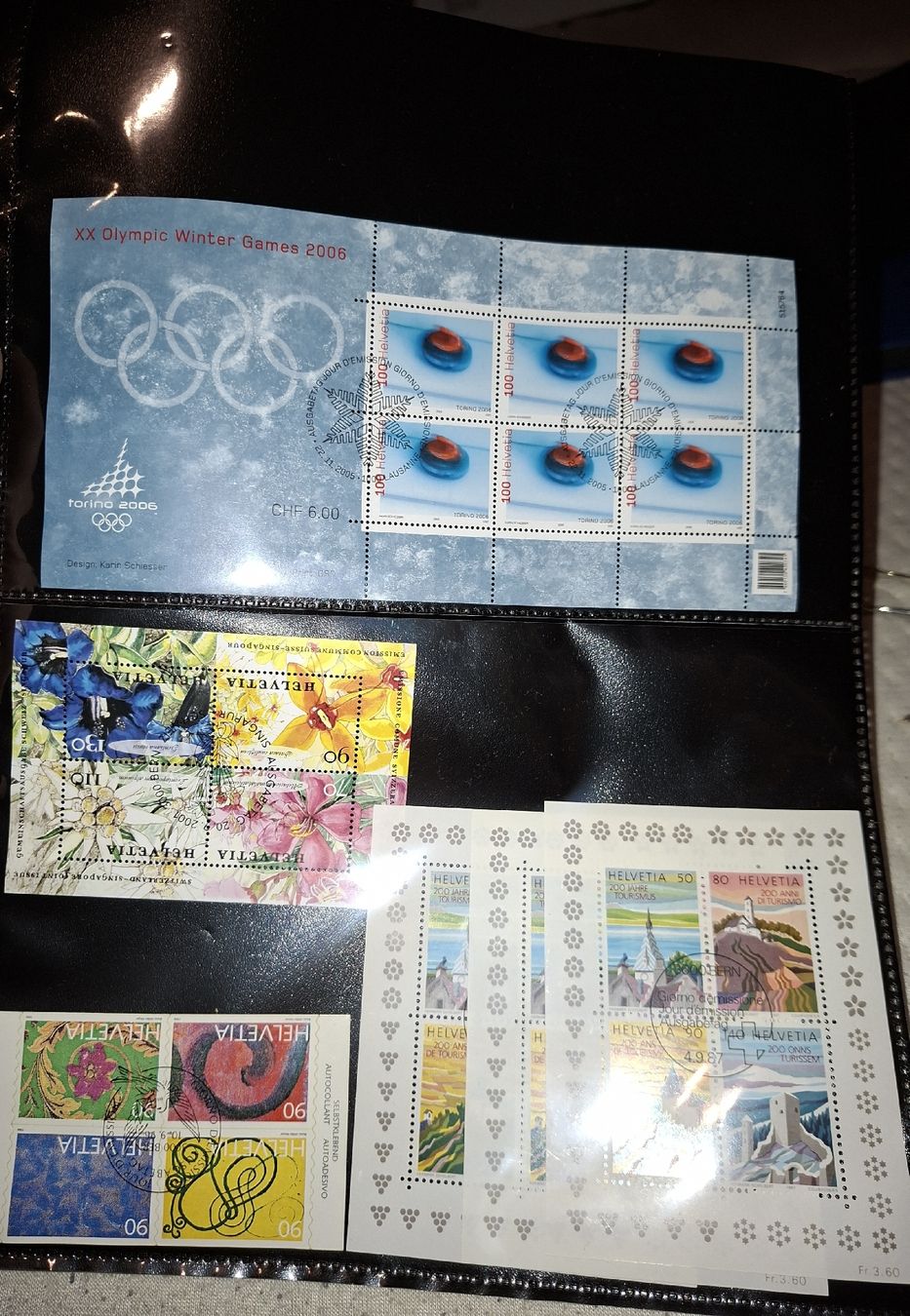 Tous les timbres: 20 Blocks / Kleinbögen Schweiz  – D'occasion à Balgach par SIMEON27 3