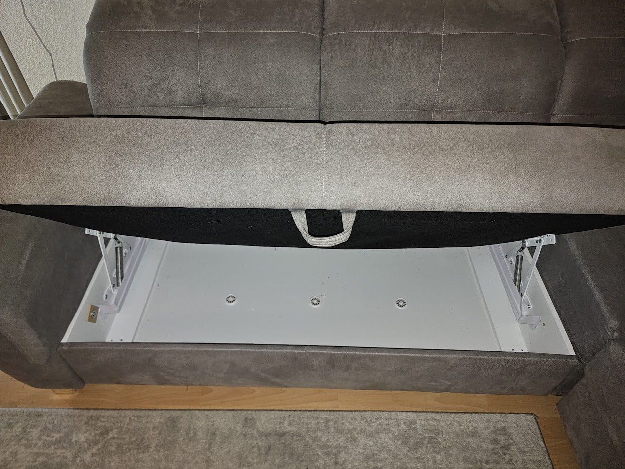Divani: Ecksofa mit Schlaffunktion – Usato da Ettiswil venduto da heidimikegeissl 3
