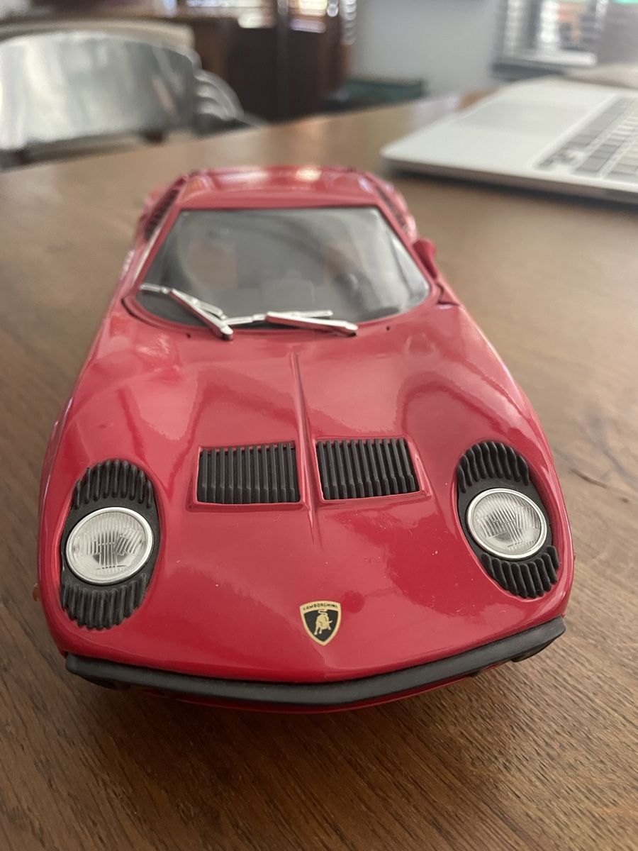 Lamborghini Modellini d'auto: Lamborghini Miura 1:18 – Nuovo (secondo la descrizione) da Laupen BE venduto da Perigoso