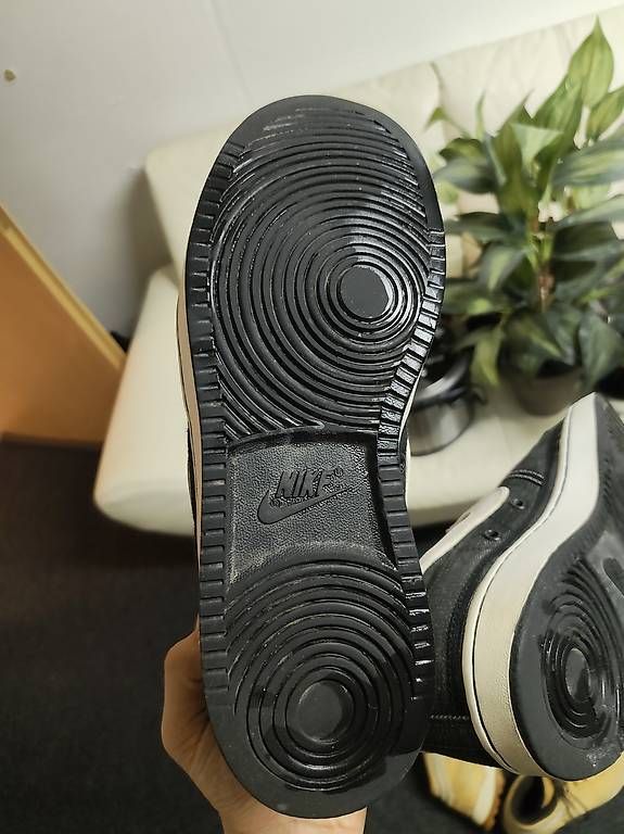 Scarpe da uomo: Nike Sneaker Grau, Gr – Usato da Lachen SZ venduto da Kamelfluesterer 1