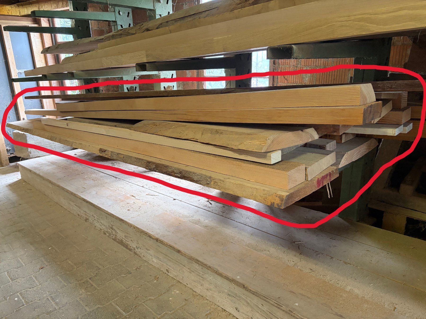 Articoli in legno: Massivholz Nadelholz – Usato da Rothrist venduto da SchHunWerGmbH
