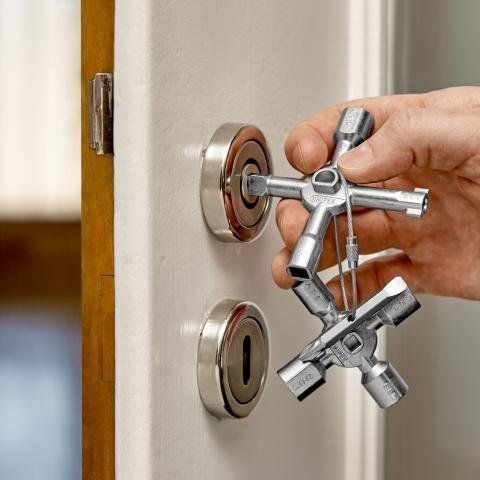 Knipex Tutti gli attrezzi: Hausmeisters Multifunktionswerkzeug NEU ORIGINAL! – Nuovo e nell'imballaggio originale da Zürich venduto da wearehappy 2