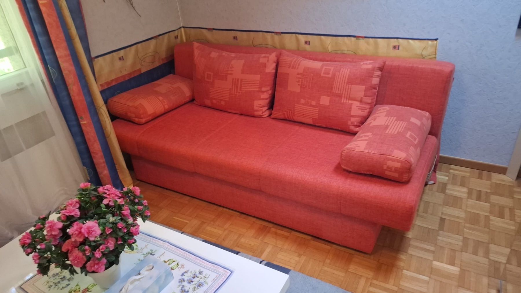Sofas: Canapé-lit – D'occasion à Vessy par ric_m82k 1