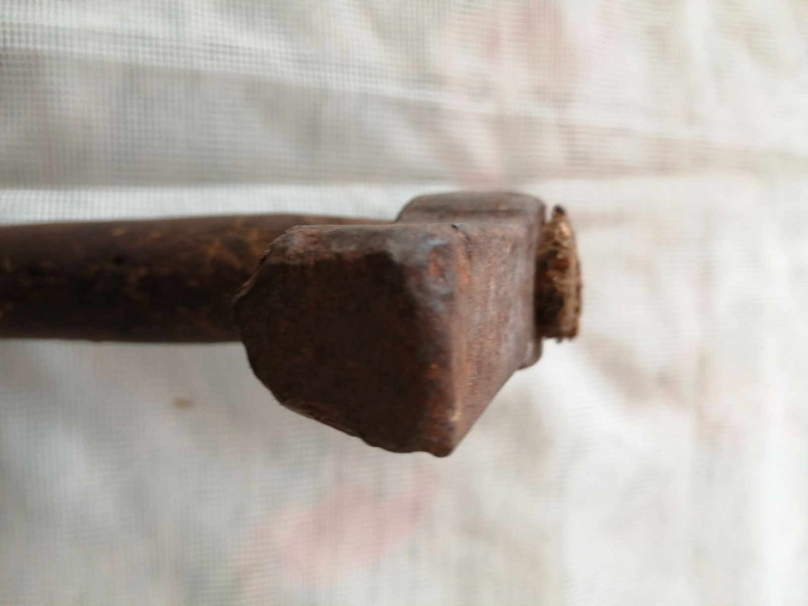 Tutti gli attrezzi: Antiker Hammer, Nostalgie Werkzeug  – Usato da Honau venduto da holunder3 4