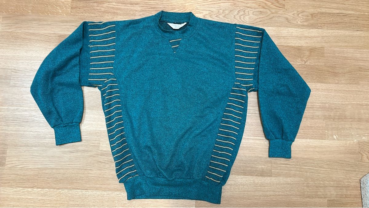 Pulls & Sweat-shirts: Retro Damen Pullover petrol Grösse M  – D'occasion à Luzern par ThrowbackVintage