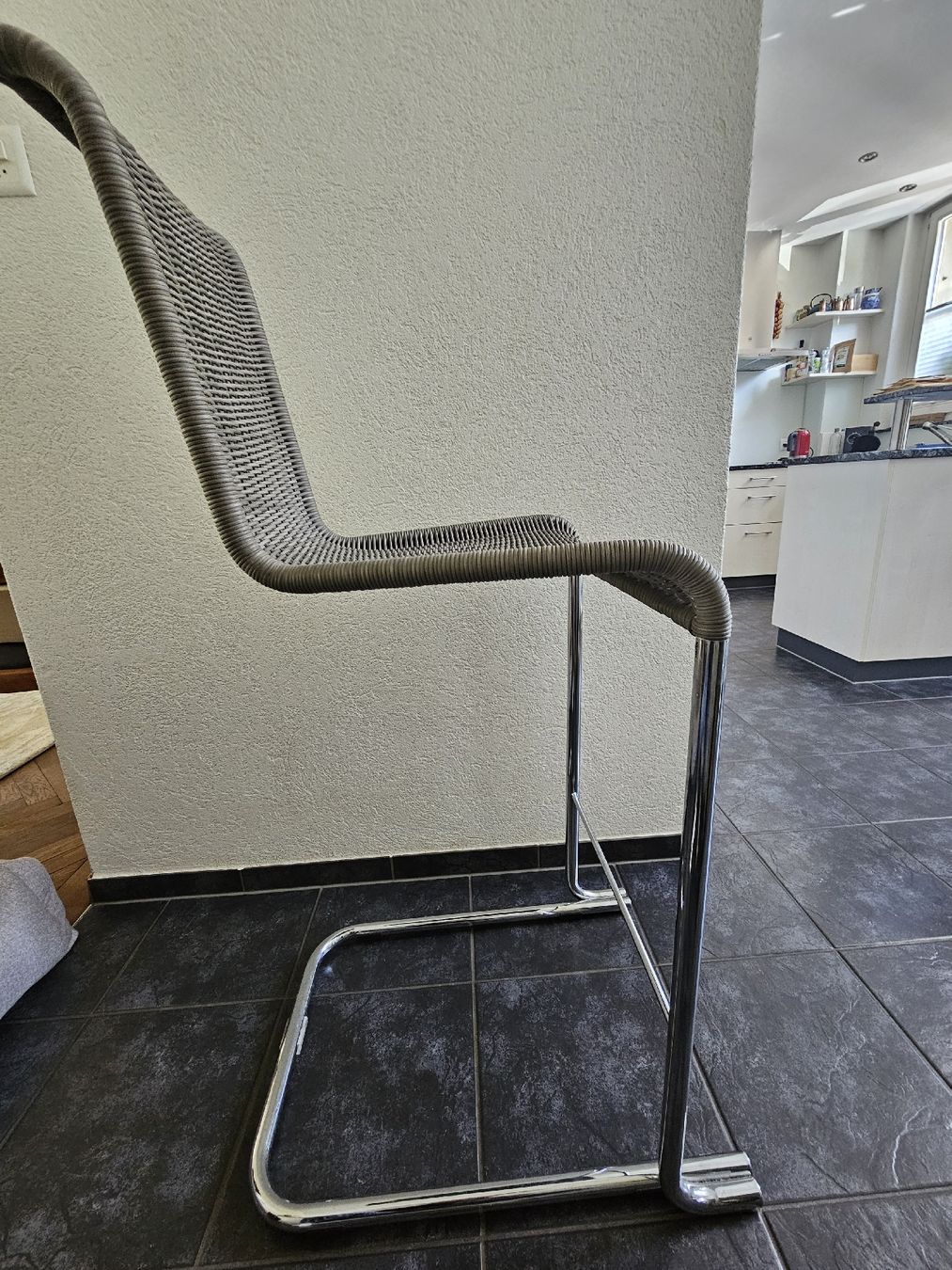 Seggioloni: Moderner Tecta Barhocker/Stuhl mit Rattan-Geflecht – Usato da Bern venduto da bojereep