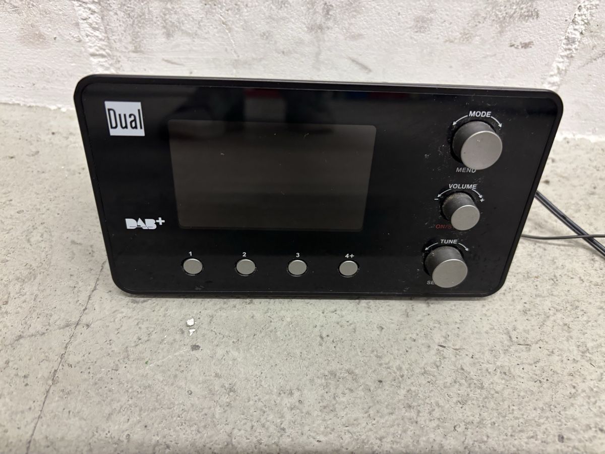 Dual Radios: DAB Radio – Gebraucht aus Wimmis von Soccerfanshop