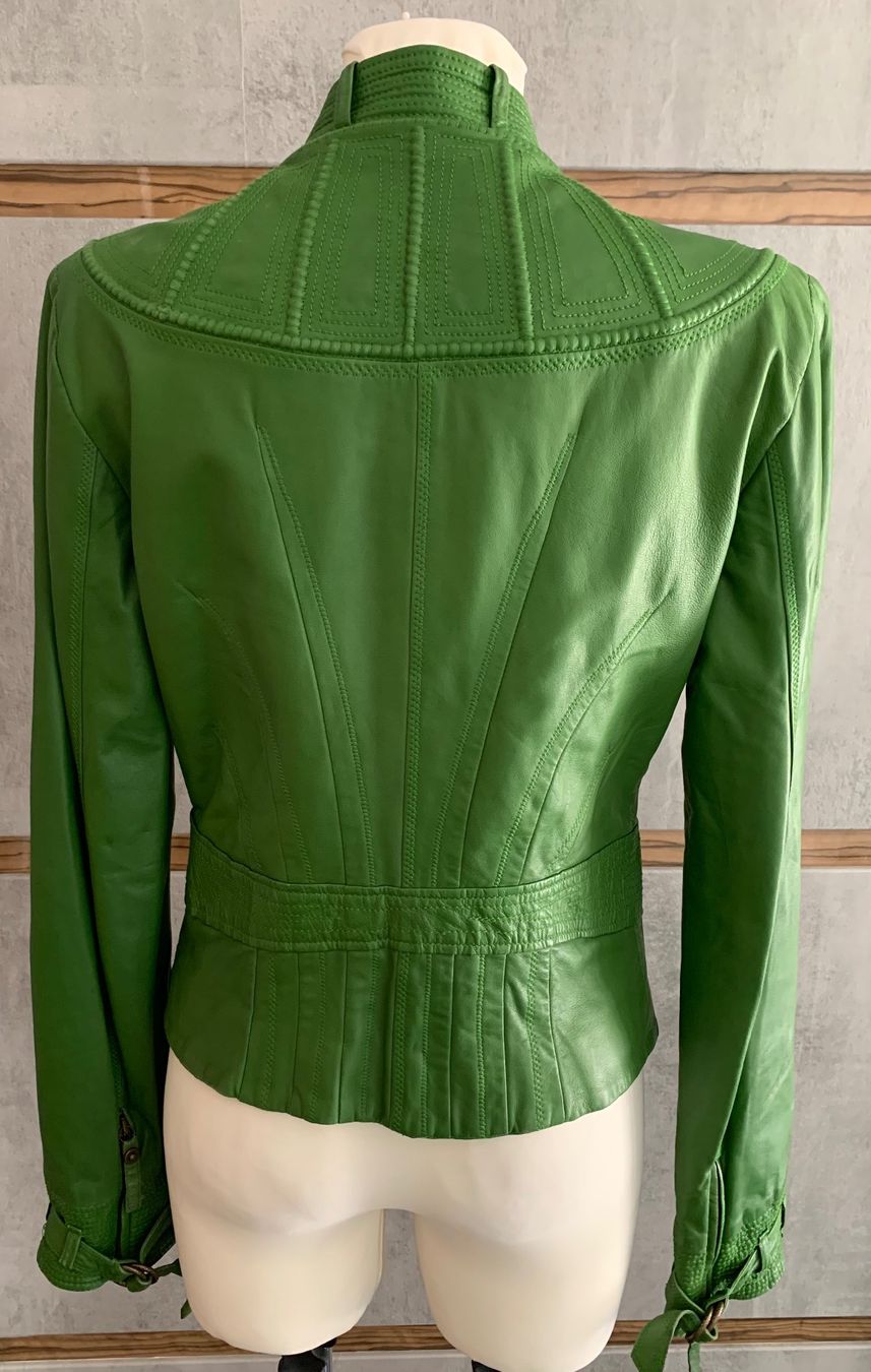 Vestes: Roberto Just Cavalli - Leder Jacke IT46=DE40 eher 38 – D'occasion à Engelburg par mamalanima 4