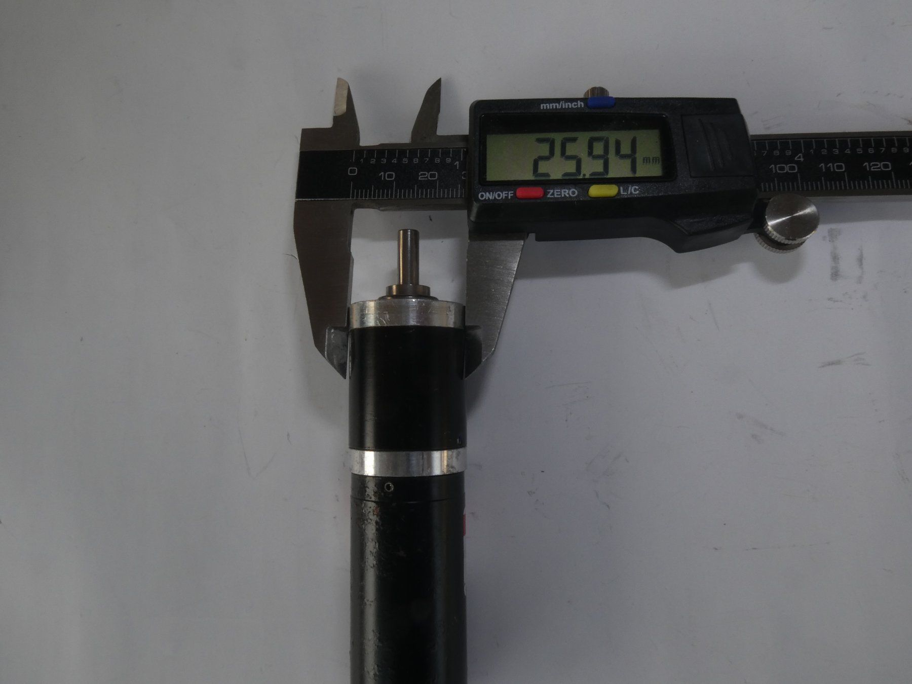 Maxon Motoren: Maxon DC Motor – Gebraucht aus Fulenbach von Hach0 6
