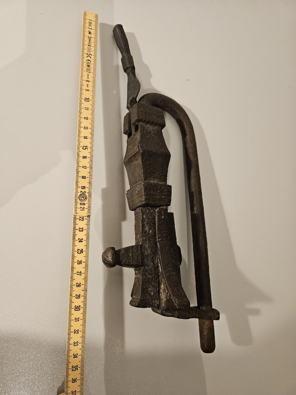 Schlösser: Antikes Asiatische Schloss – Gebraucht aus Hauptwil von Schwertfisch24 5