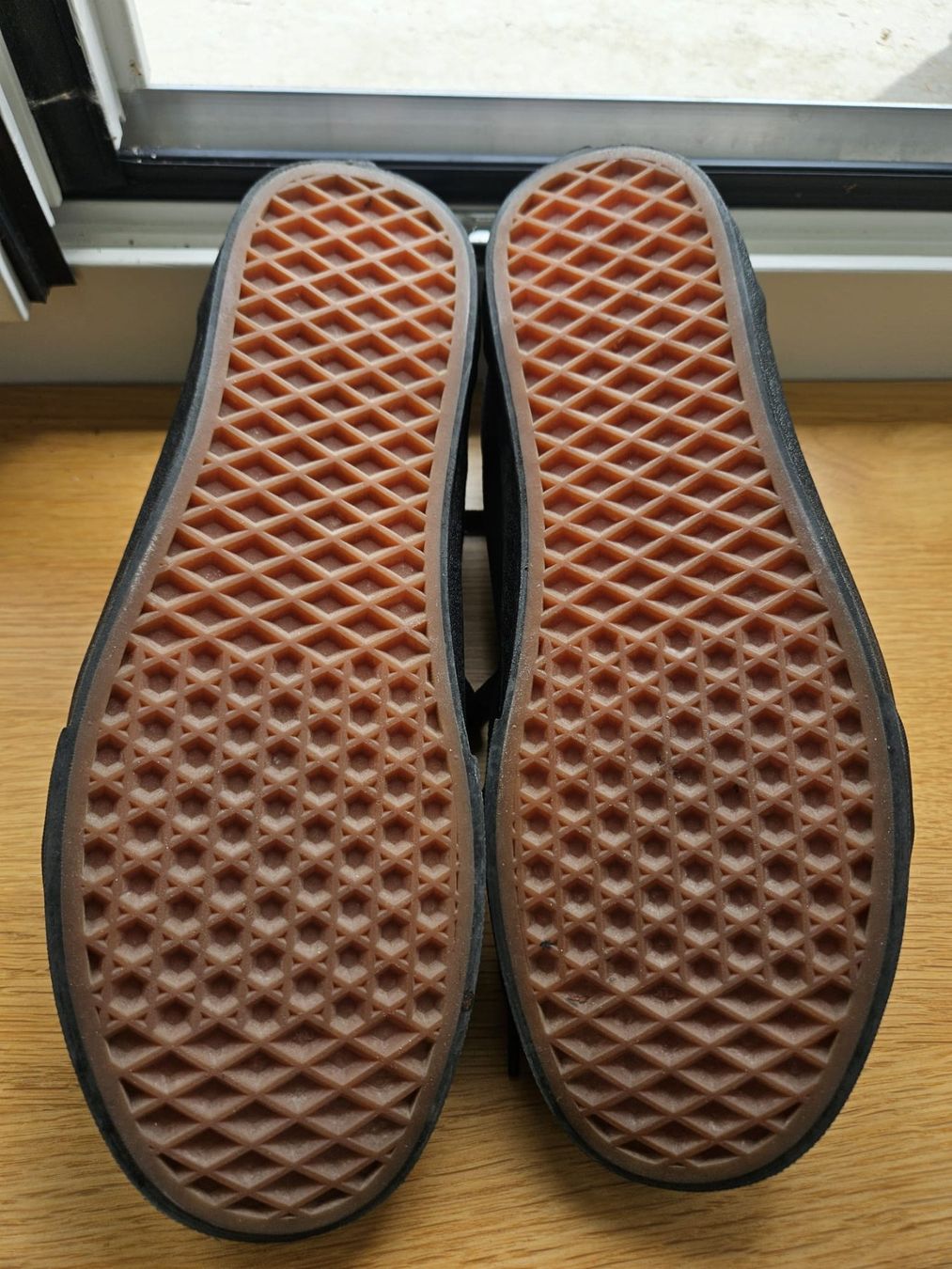 Vans Scarpe da uomo: Vans 40.5 – Usato da Wikon venduto da Nouli01 2