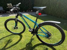 Bike der Marke Stevens Team RC Shiny Petrol, 27.5 x 16"
