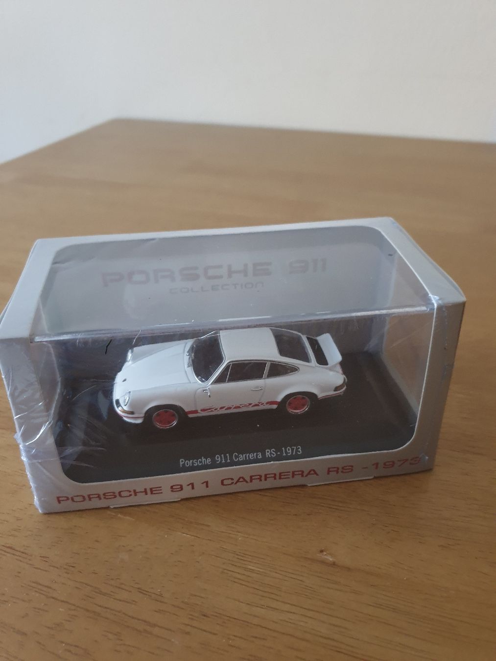 Porsche Modellautos: Porsche 911 RS – Neu und originalverpackt aus Bad Ragaz von Stonefish55