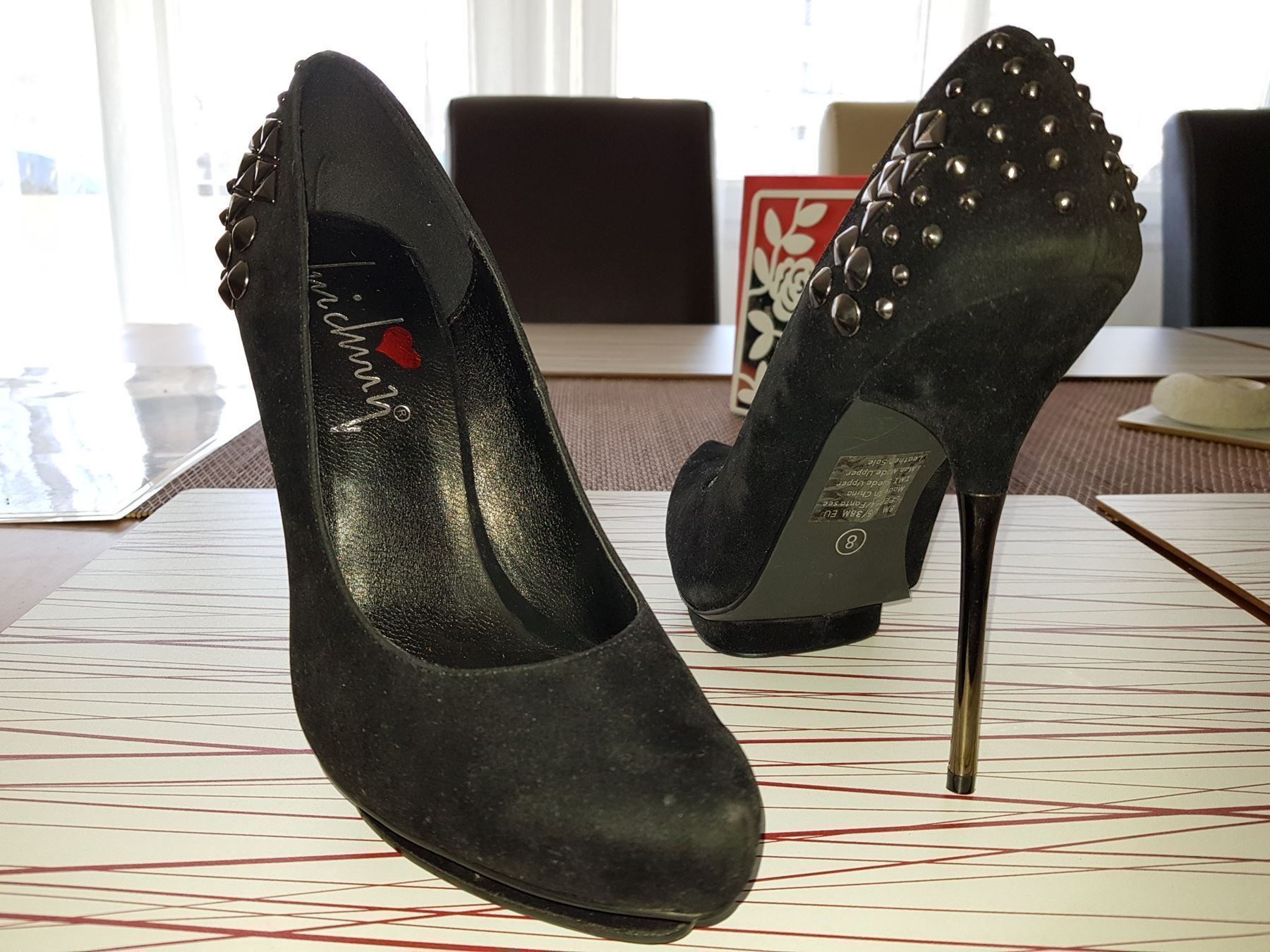 Scarpe da donna: Chaussures LUICHINY pointure 38 neuves – Nuovo (secondo la descrizione) da Cossonay-ville venduto da Super-Price-Quality 1