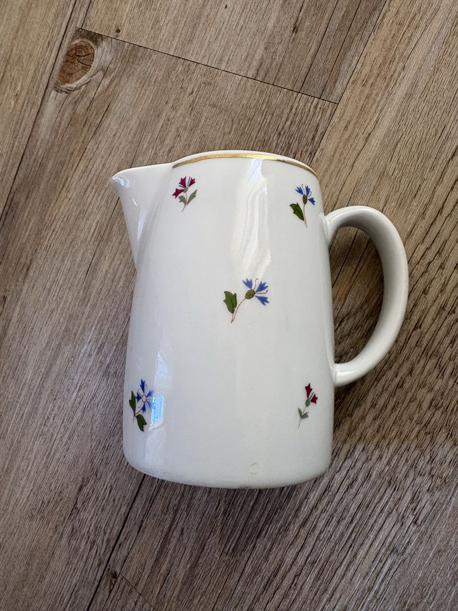 Caraffe: Milch- Rahm Krug Langenthal H: 11cm – Usato da Zweisimmen venduto da Domii 2