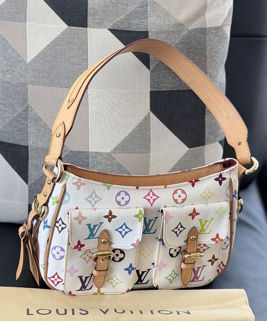 Louis Vuitton Borse da donna: Louis Vuitton Lodge PM – Usato da Reinach AG venduto da BisMad3 5