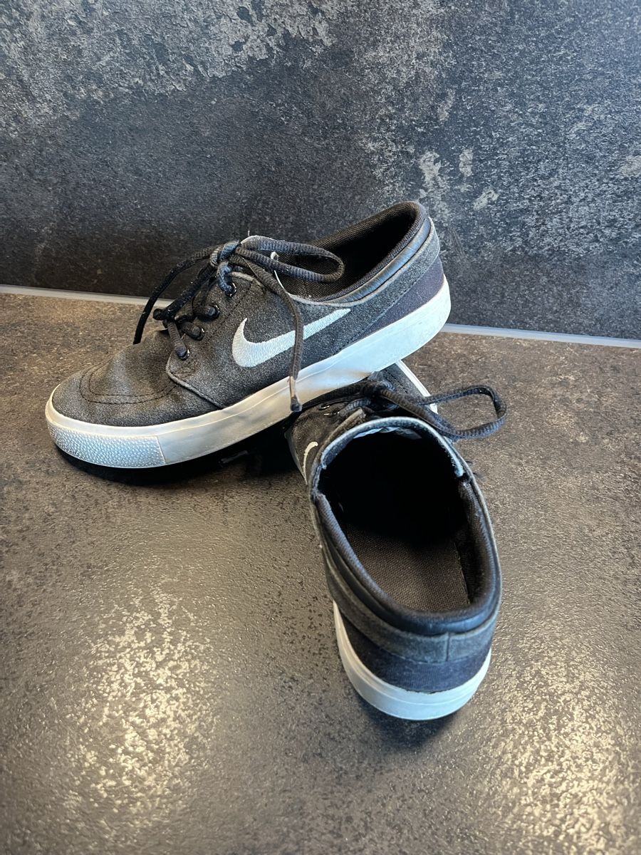 Nike Scarpe da uomo: Schuhe Nike Janoski - Gr. 38 – Usato da Triengen venduto da pow_14 4