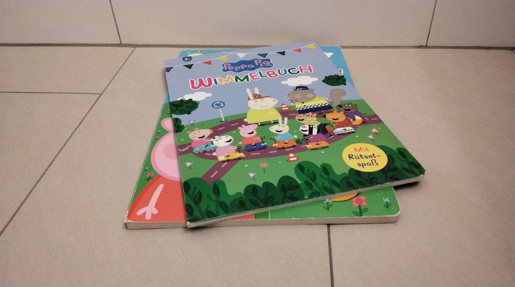 Bücher: Peppa Pig  2 WIMMELBÜCHER – Gebraucht aus Steinhausen von pinu09 3