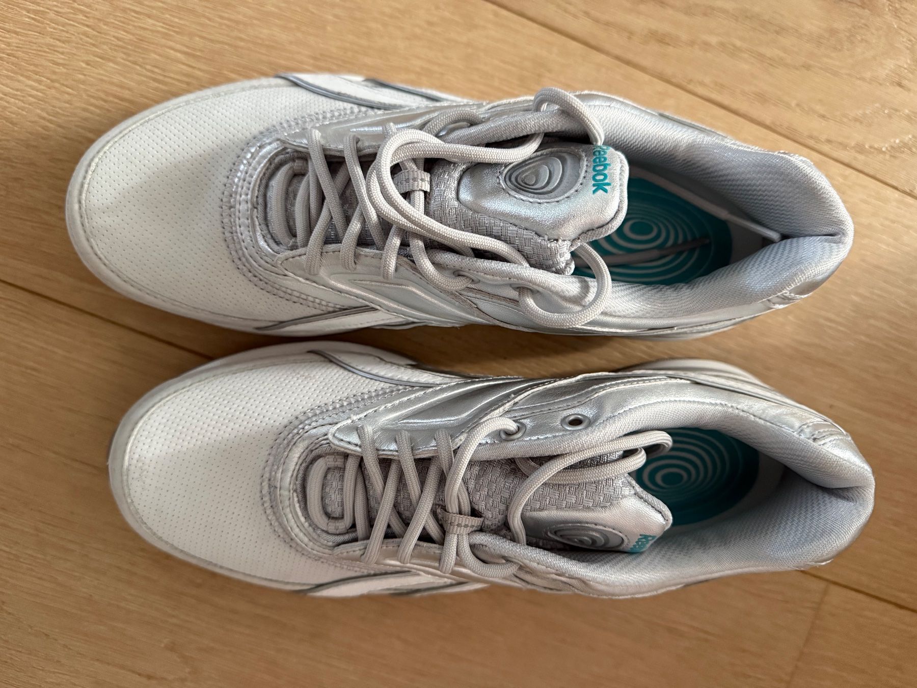 Sneaker von Reebok für Damen Silber 38,5 EasyTone NEU (Neu (gemäss ...