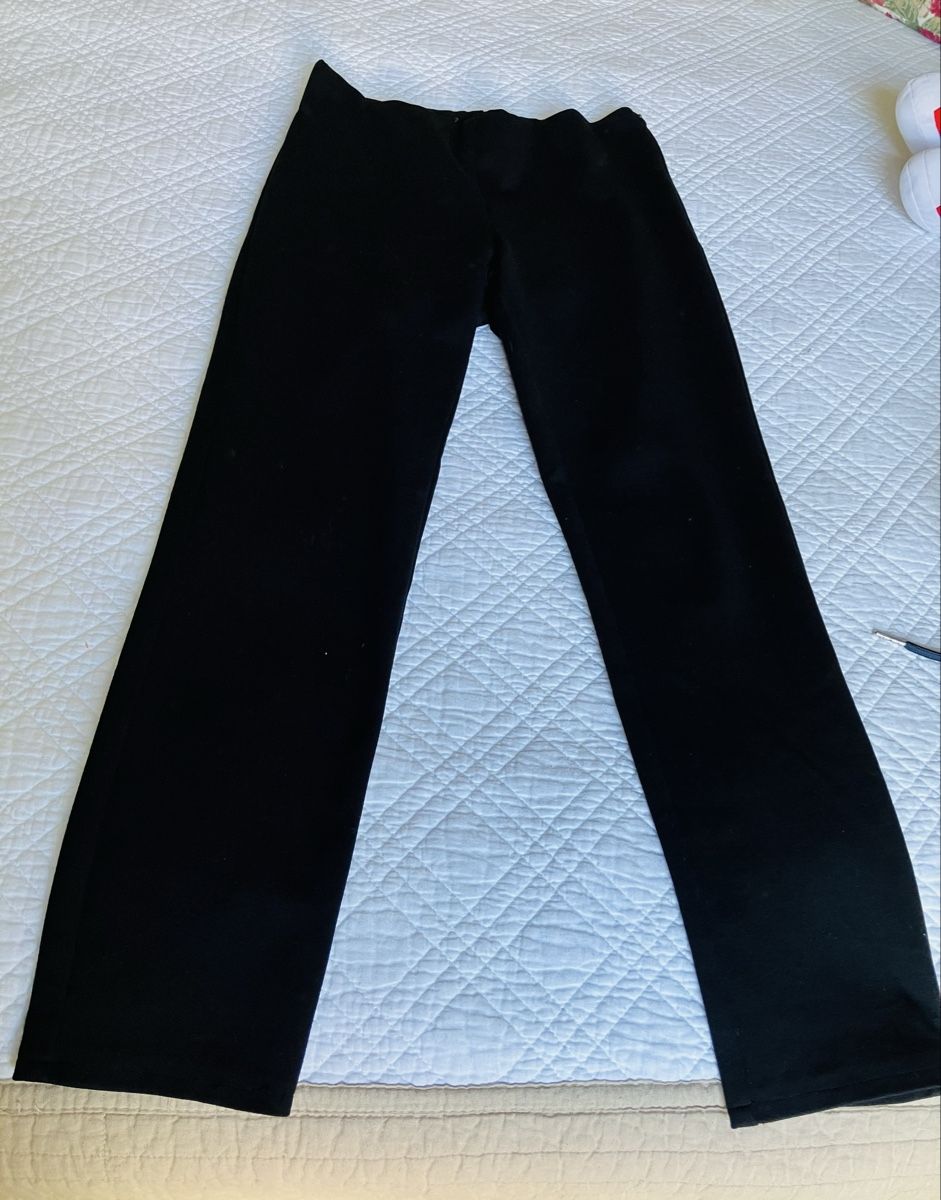 Pantaloni: ERMANO SCERVINO  – Usato da Clarens venduto da Piluka