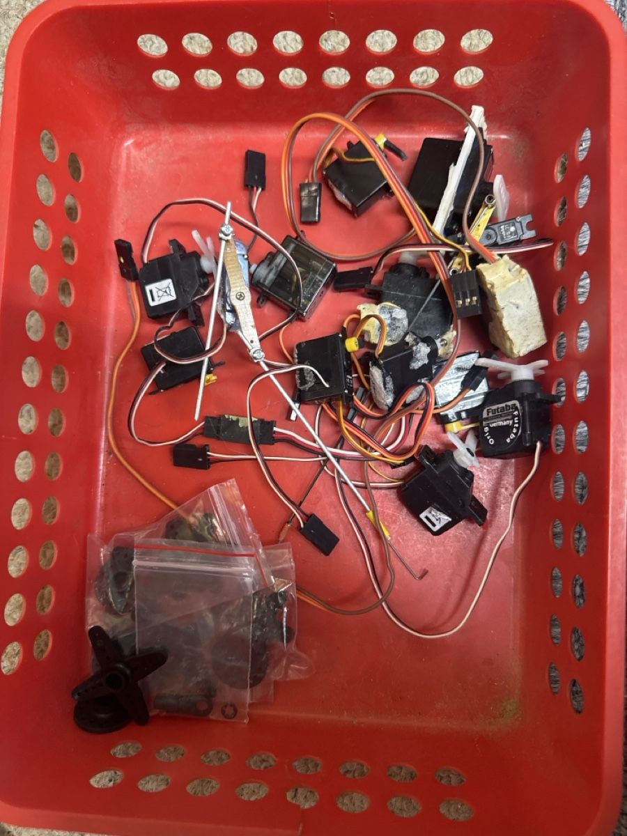 RC Modellbau: RC Überaschungskiste – Gebraucht aus Aegerten von Gibes 1