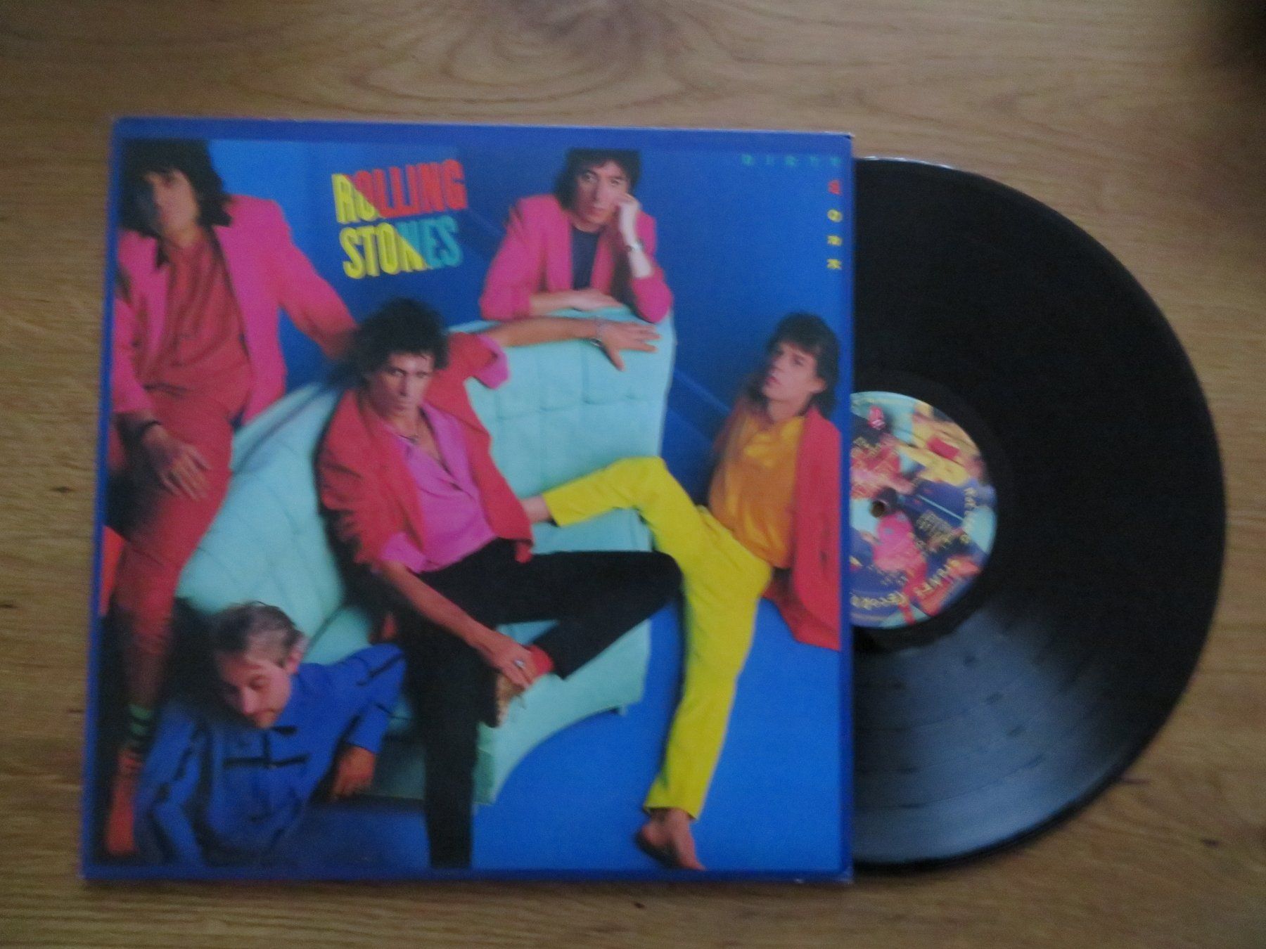 Dischi in vinile: ROLLING STONES DIRTY WORK – Nuovo (secondo la descrizione) da Zürich venduto da max_cp5f
