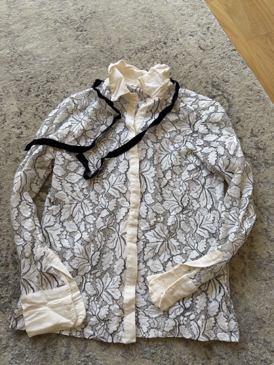 H&M Camicette: H&M Spitzenbluse, Grösse 34 – Nuovo (secondo la descrizione) da Zurich venduto da kat_dcy5
