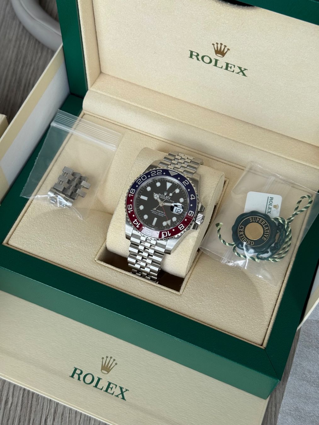 Rolex Orologi: Rolex GMT-Master ll ref. 126710BLRO Full set 2019 – Usato da La Corbaz venduto da ts5_567x 1