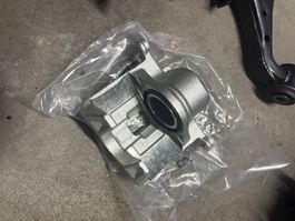2x Bremssättel vorne Für Honda EP3 (links & rechts) – Neu