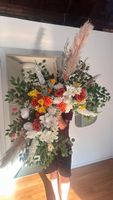 Grosses Blumengesteck für Hochzeitsbogen (Kunstblumen)