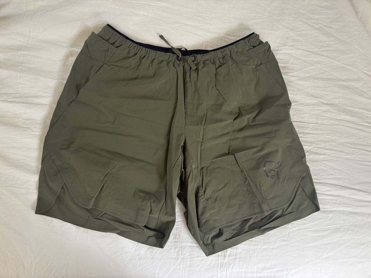 Norrøna Pantalons: norrona sporthose olivgrün – Neuf (Voir description) à Erlenbach ZH par nati.be