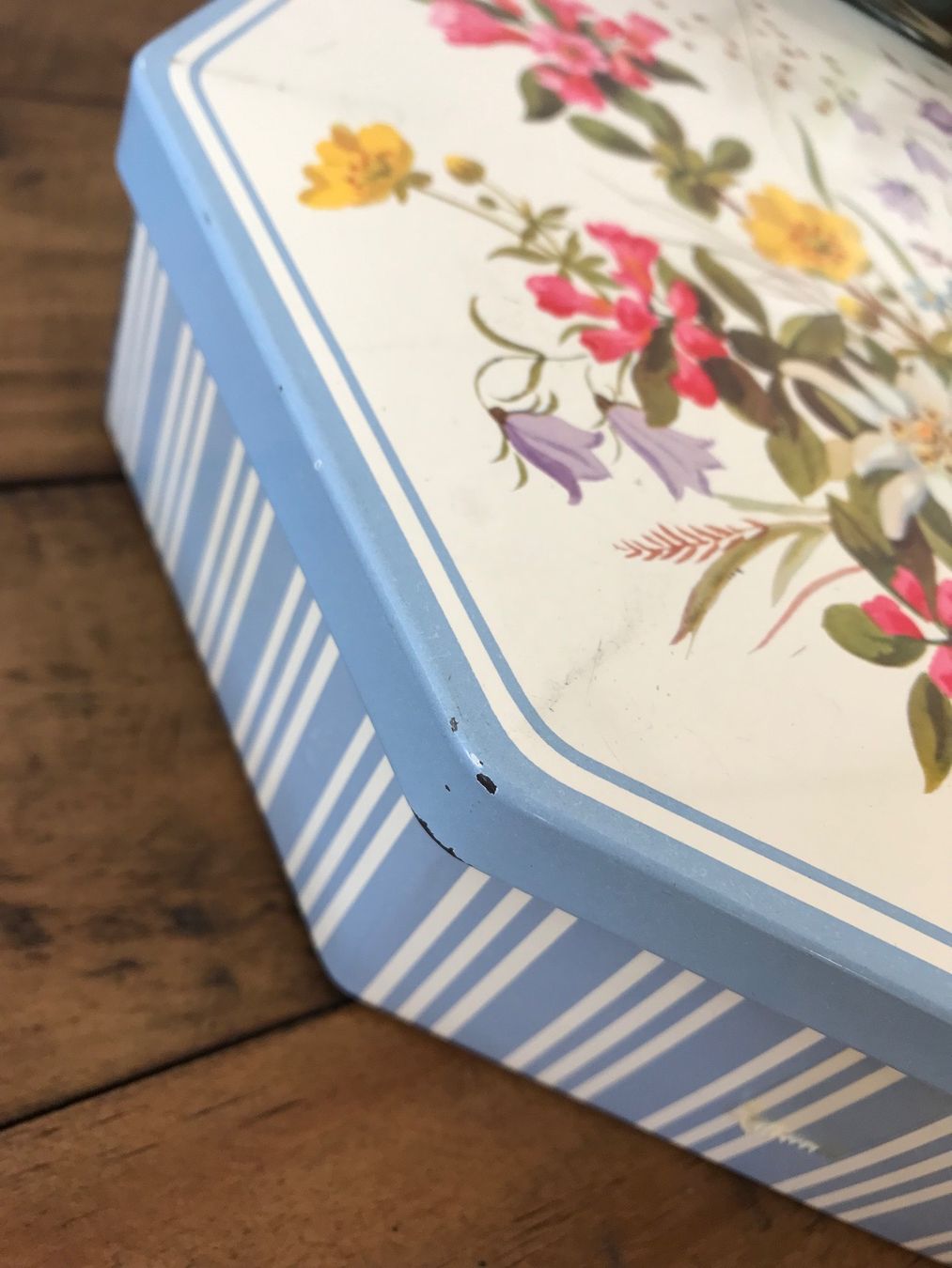 Schnebli Altro in Decorazioni & Accessori: Alte Blechdose Schnebli Biscuits – Usato da Rapperswil SG venduto da cosiba01 6