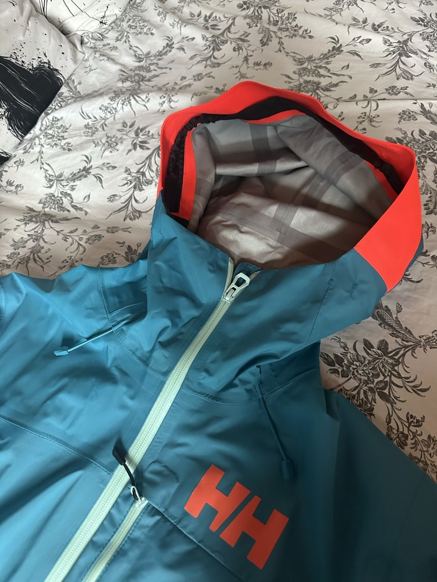 Giacche: Helly hansen xl – Usato da Oensingen venduto da Troedler81 2